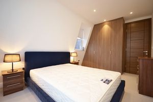 Bedroom - click for photo gallery